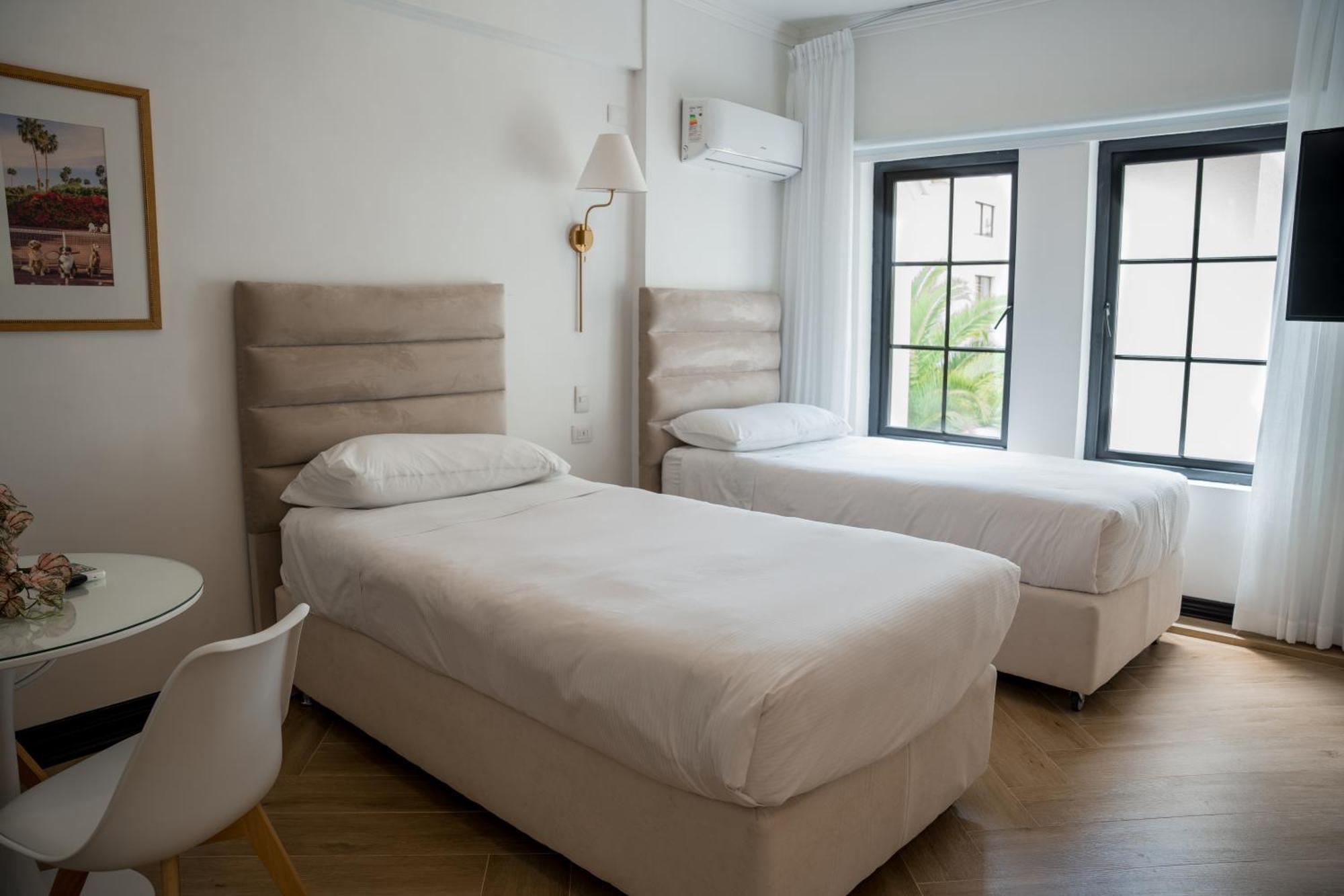 Hotel Marcos Gamero Талька Экстерьер фото