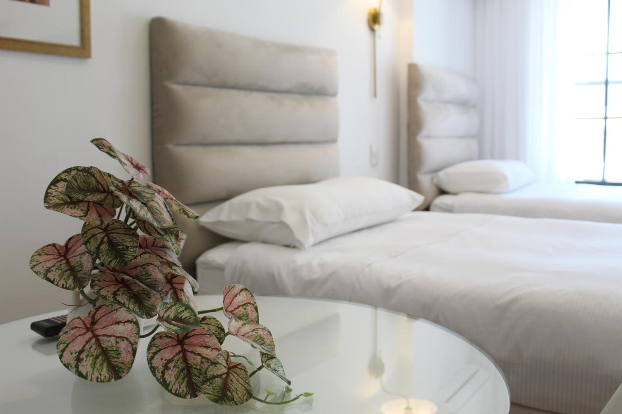Hotel Marcos Gamero Талька Экстерьер фото